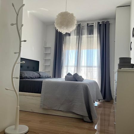 Apartamento En El Corazon De La Cala Ла-Кала-де-Михас Экстерьер фото