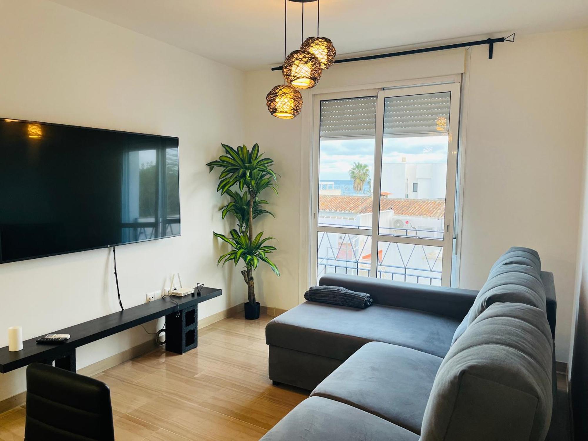 Apartamento En El Corazon De La Cala Ла-Кала-де-Михас Экстерьер фото