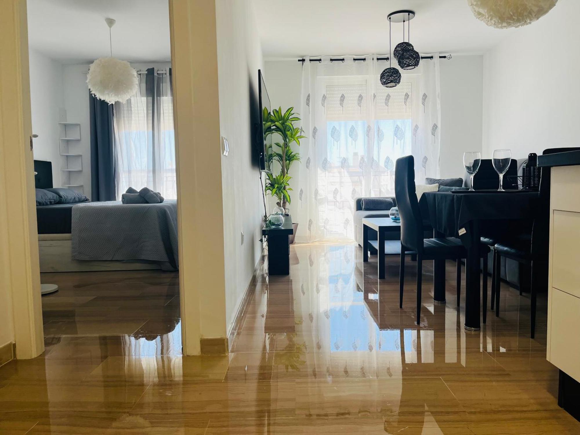 Apartamento En El Corazon De La Cala Ла-Кала-де-Михас Экстерьер фото